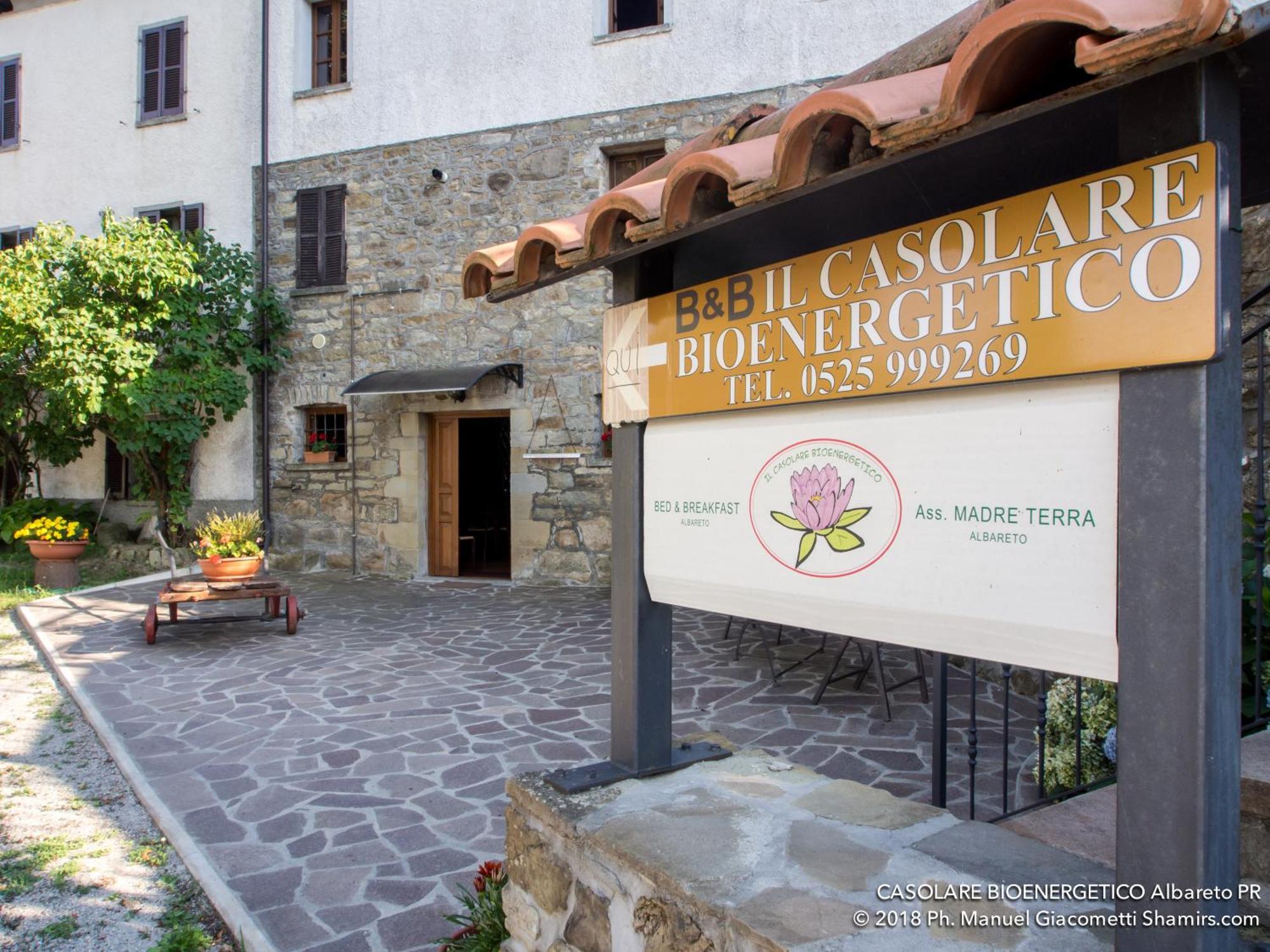 Il Casolare Bioenergetico Bed & Breakfast Albareto  ภายนอก รูปภาพ